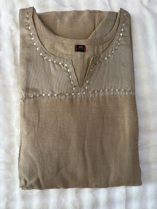 ✨ Grayish Brown Mul Chanderi Suit – Elegant Handcrafted Luxury-3 Pcs Suit