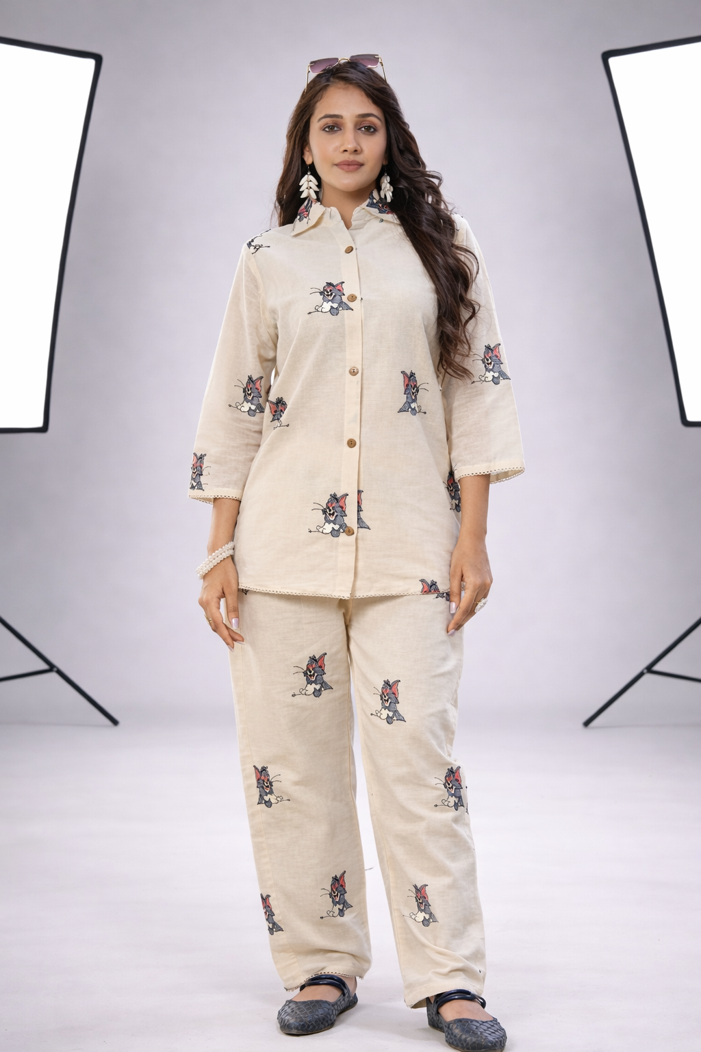 Tom & Jerry Motif Handcrafted Khadi Cotton Co-Ord Set – Ivory